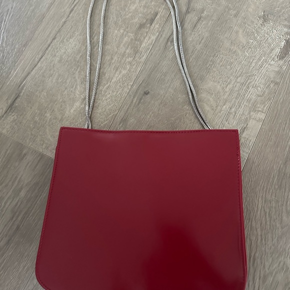 RARE Y2K Red w/ Silver Hardware Vintage Guess Purse - Picture 3 of 7